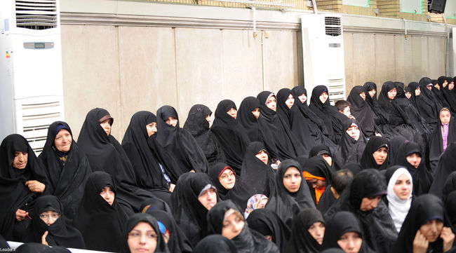 ديدار مسئولان نظام، سفيران و نمايندگان كشورهای اسلامی بمناسبت عید مبعث با مقام معظم رهبری
