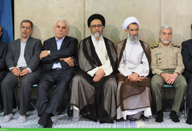 ديدار مسئولان نظام، سفيران و نمايندگان كشورهای اسلامی بمناسبت عید مبعث با مقام معظم رهبری
