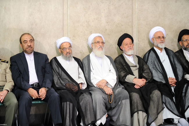 ديدار مسئولان نظام، سفيران و نمايندگان كشورهای اسلامی بمناسبت عید مبعث با مقام معظم رهبری
