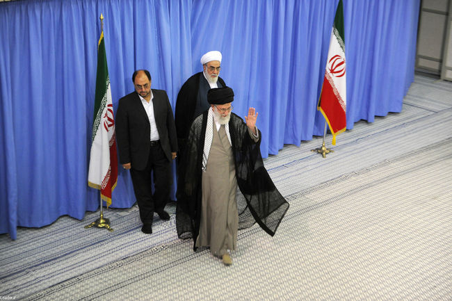  شرکت رهبر انقلاب اسلامی در یازدهمین دوره انتخابات ریاست جمهوری و چهارمین دوره شورای شهر روستا