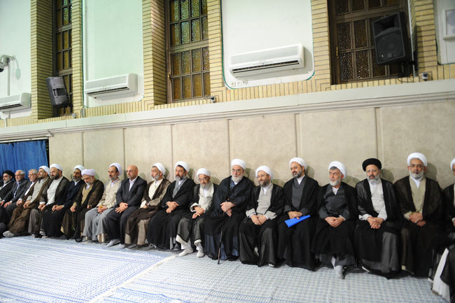 دیدار مسئولان عالی قضایی در آستانه روز قوه قضاییه با مقام معظم رهبری