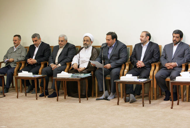 دیدار احمدی نژاد و اعضای هیئت دولت با مقام معظم رهبری