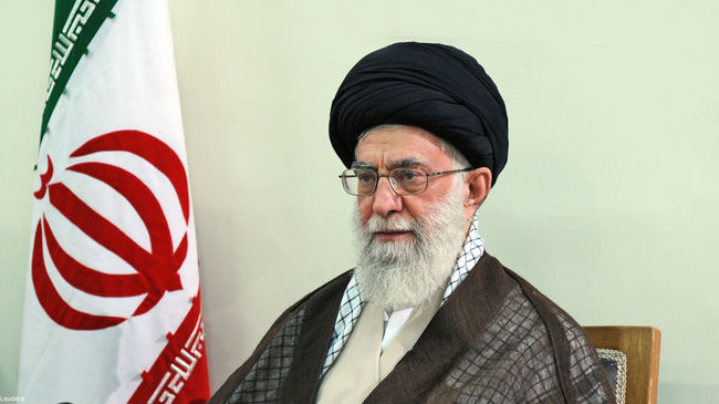 دیدار احمدی نژاد و اعضای هیئت دولت با مقام معظم رهبری