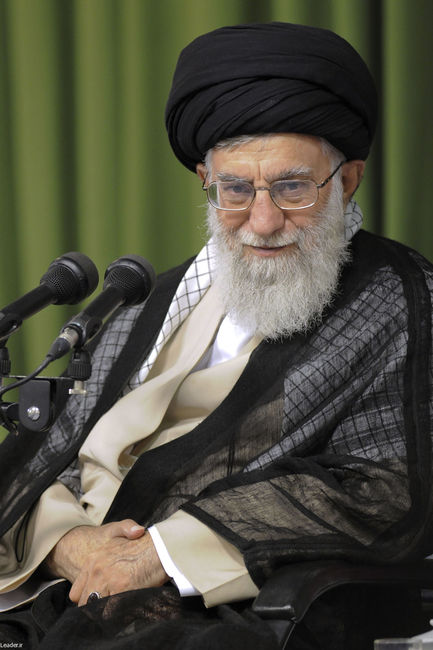 دیدار اهالی فرهنگ و شعرای پیشکسوت و جوان کشور