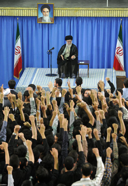 دیدار جمعی از دانشجویان و نمایندگان تشکل‌های دانشجویی