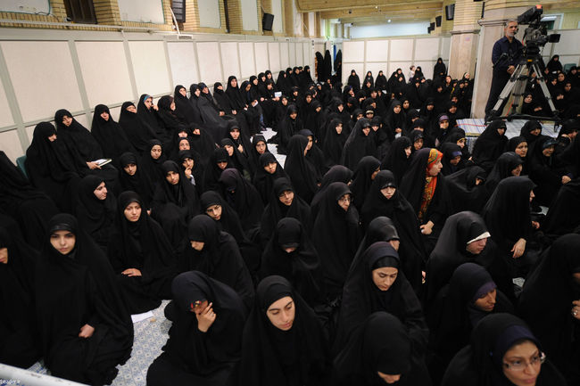 دیدار مقام معظم رهبری با دانشجویان