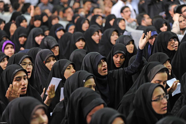 دیدار مقام معظم رهبری با دانشجویان