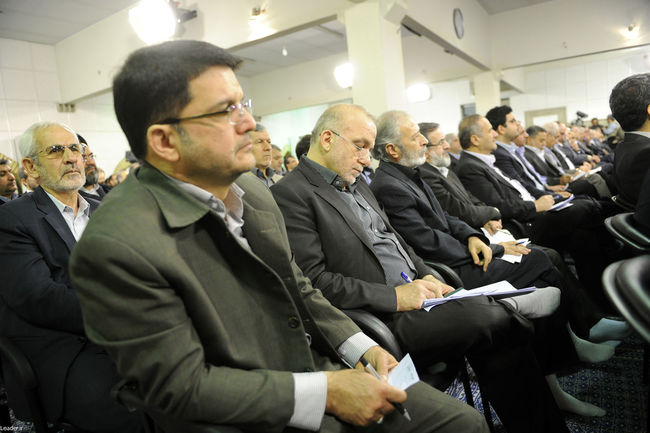 دیدار جمعی از مسئولان دستگاه‌های مختلف کشور با موضوع اقتصاد مقاومتی
