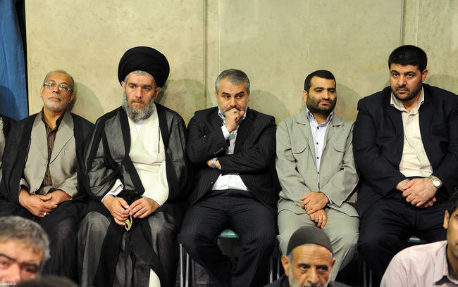 دیدار شاعران و مداحان اهل بیت عصمت و طهارت در روز ولادت حضرت زهرا(س)