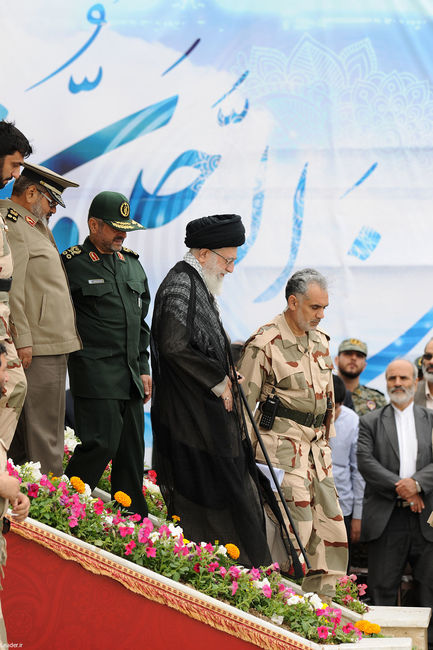 مراسم دانش آموختگی دانشجویان افسری و تربیت پاسداری دانشگاه امام حسین (ع)