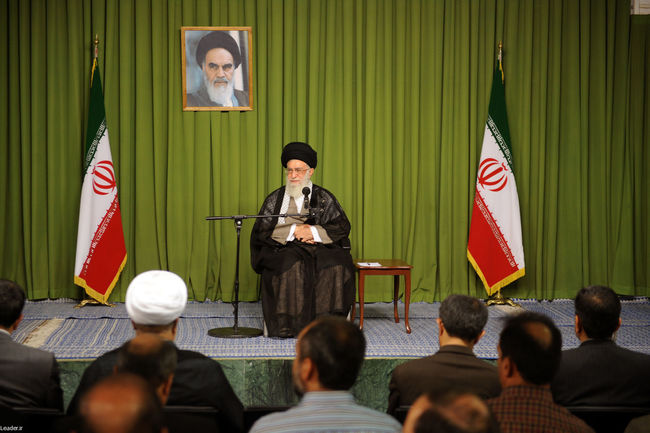 دیدار مدیران و جمعی از محققان جهاد دانشگاهی