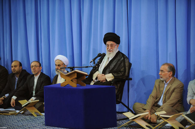 محفل نورانی انس با قرآن کریم در حضور رهبر معظم انقلاب اسلامی