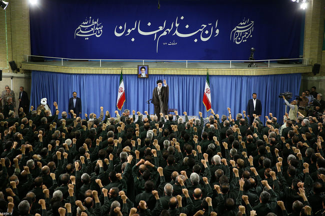 دیدار شرکت‌کنندگان در مجمع سراسری فرماندهان و مسئولان سپاه پاسداران انقلاب اسلامی