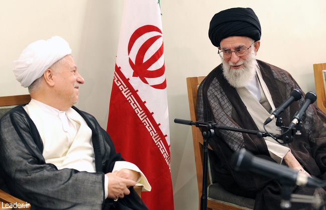 رهبر معظم انقلاب اسلامی و آیت الله هاشمی رفسنجانی