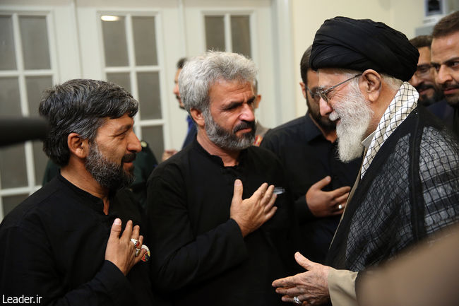 Ayatollah Khamenei among the family members of martyr Hojaji