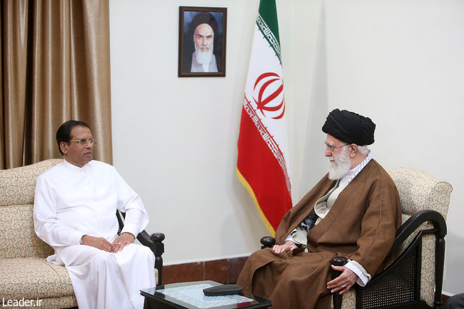 Ayatollah Khamanei receives Sri Lanka's President Maithripala Sirisena