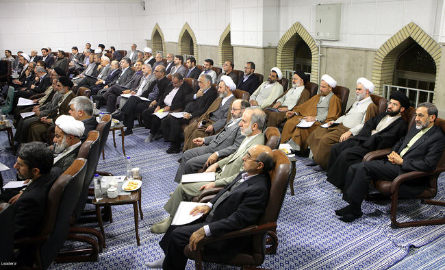 نخستین نشست اندیشه های راهبردی با موضوع الگوی اسلامی-ایرانی پیشرفت