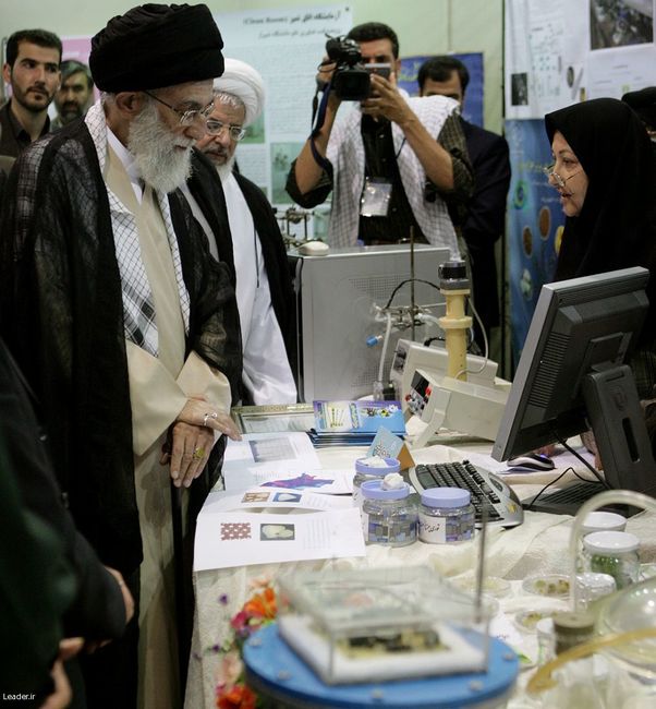بازدید نمایشگاه نوآوری ها، ابداعات و اختراعات استان فارس