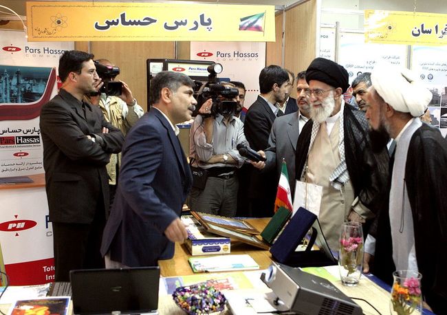 بازدید نمایشگاه نوآوری ها، ابداعات و اختراعات استان فارس