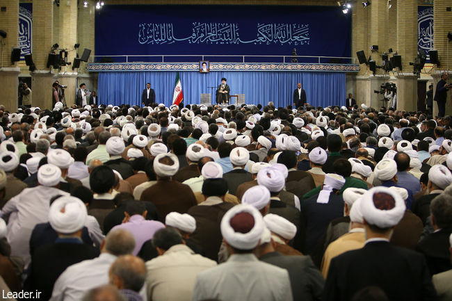 Ayatollah Khamenei receives Iranian Hajj organizers