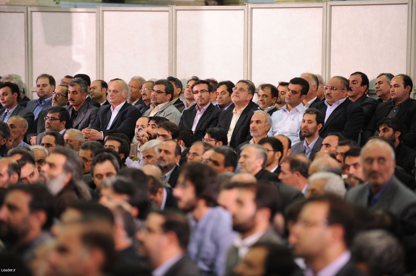 گزارش تصویری دریزدفردا "دیدار کارآفرینان با مقام معظم رهبریرمضان 1389