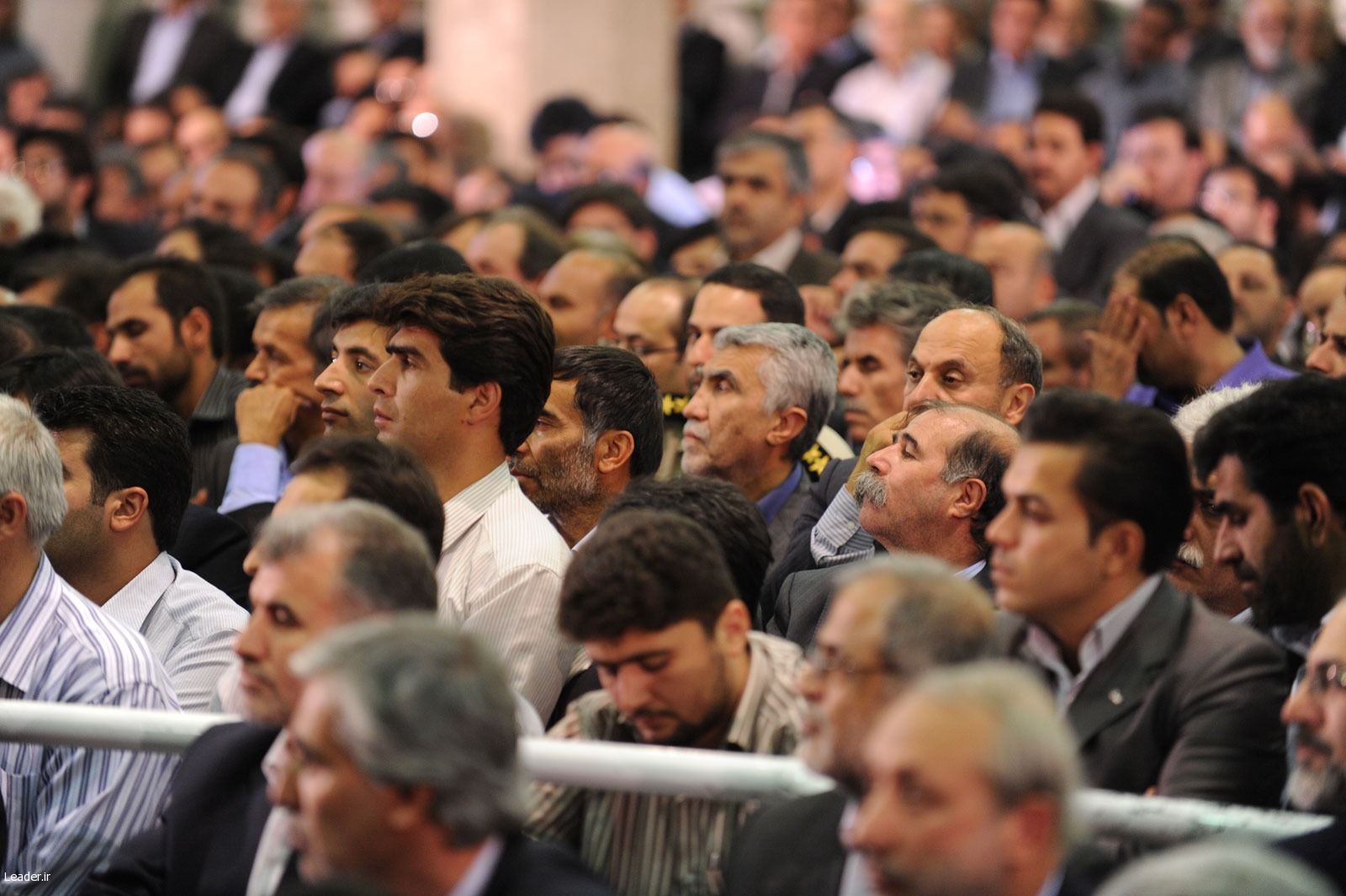 گزارش تصویری دریزدفردا "دیدار کارآفرینان با مقام معظم رهبریرمضان 1389