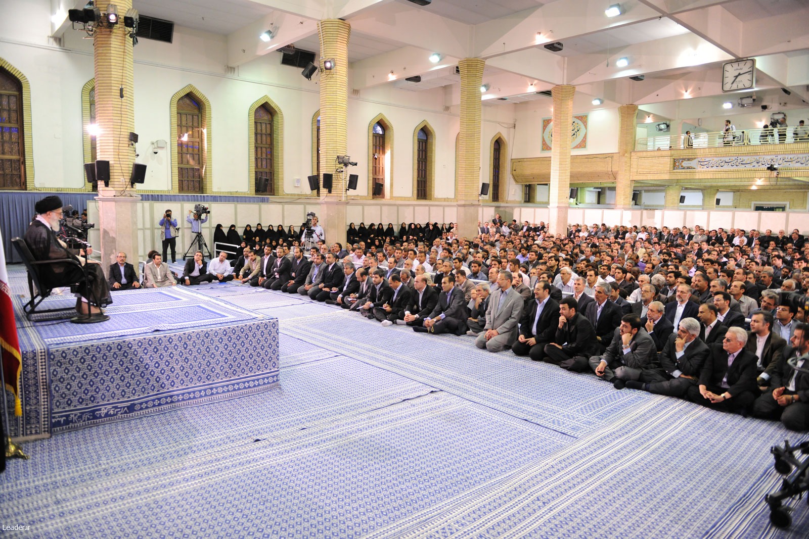 گزارش تصویری دریزدفردا "دیدار کارآفرینان با مقام معظم رهبریرمضان 1389