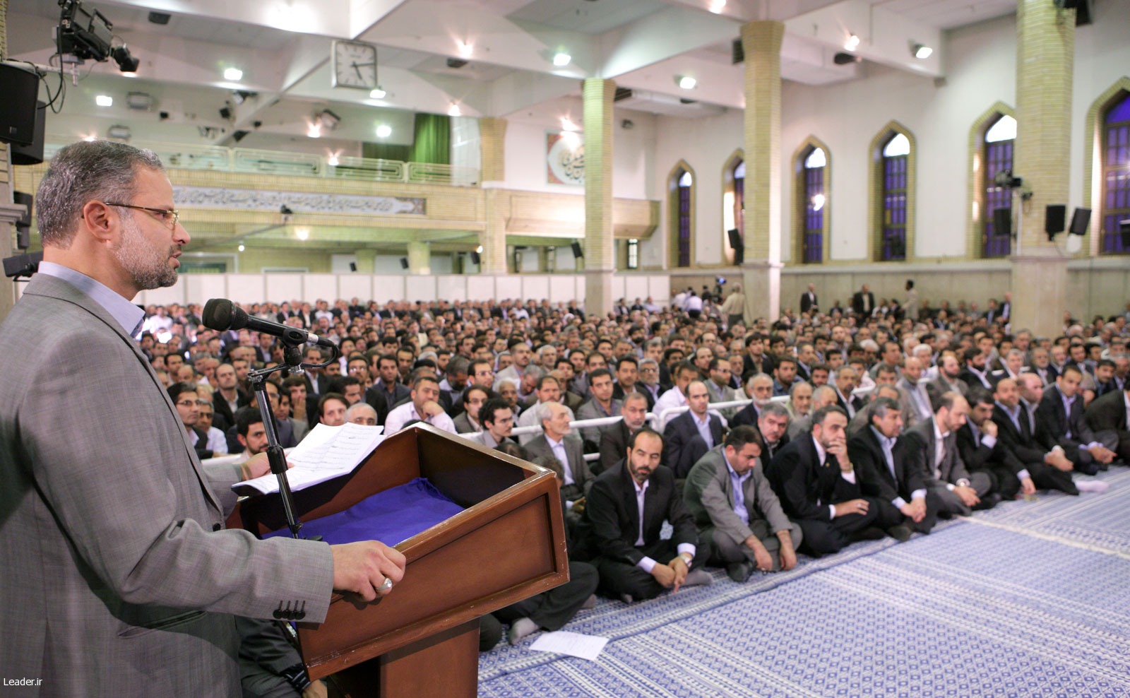 گزارش تصویری دریزدفردا "دیدار کارآفرینان با مقام معظم رهبریرمضان 1389