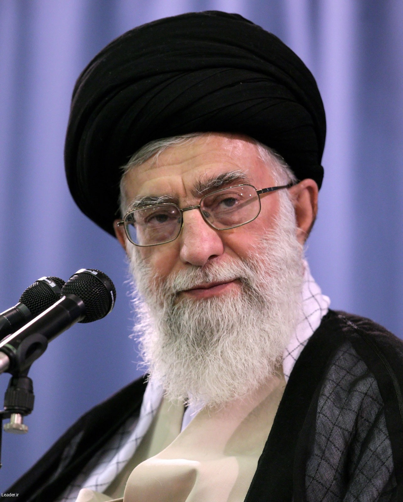 گزارش تصویری دریزدفردا "دیدار کارآفرینان با مقام معظم رهبریرمضان 1389