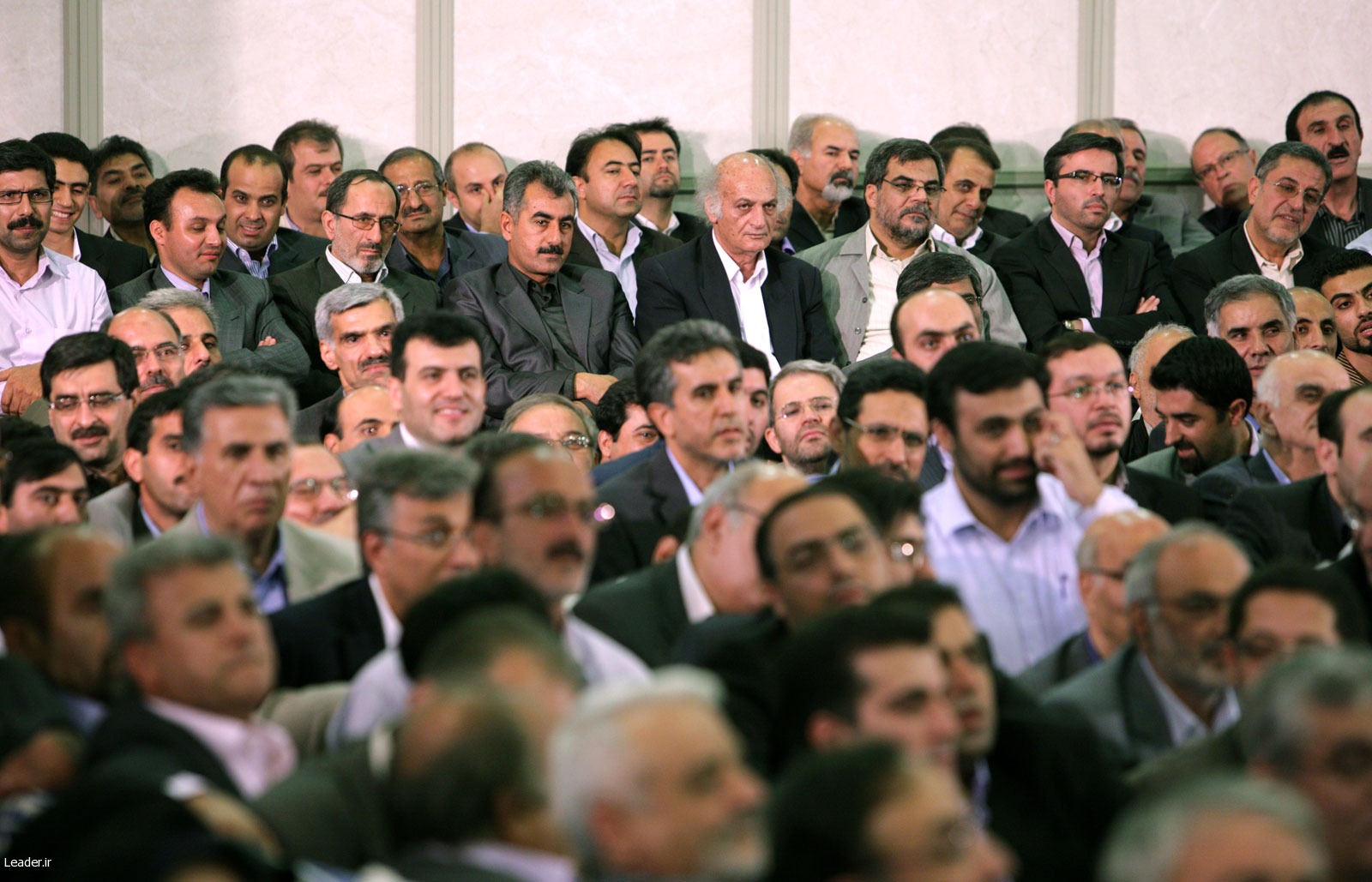 گزارش تصویری دریزدفردا "دیدار کارآفرینان با مقام معظم رهبریرمضان 1389