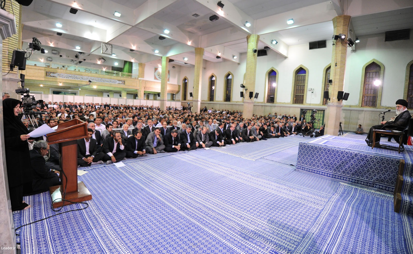 گزارش تصویری دریزدفردا "دیدار کارآفرینان با مقام معظم رهبریرمضان 1389