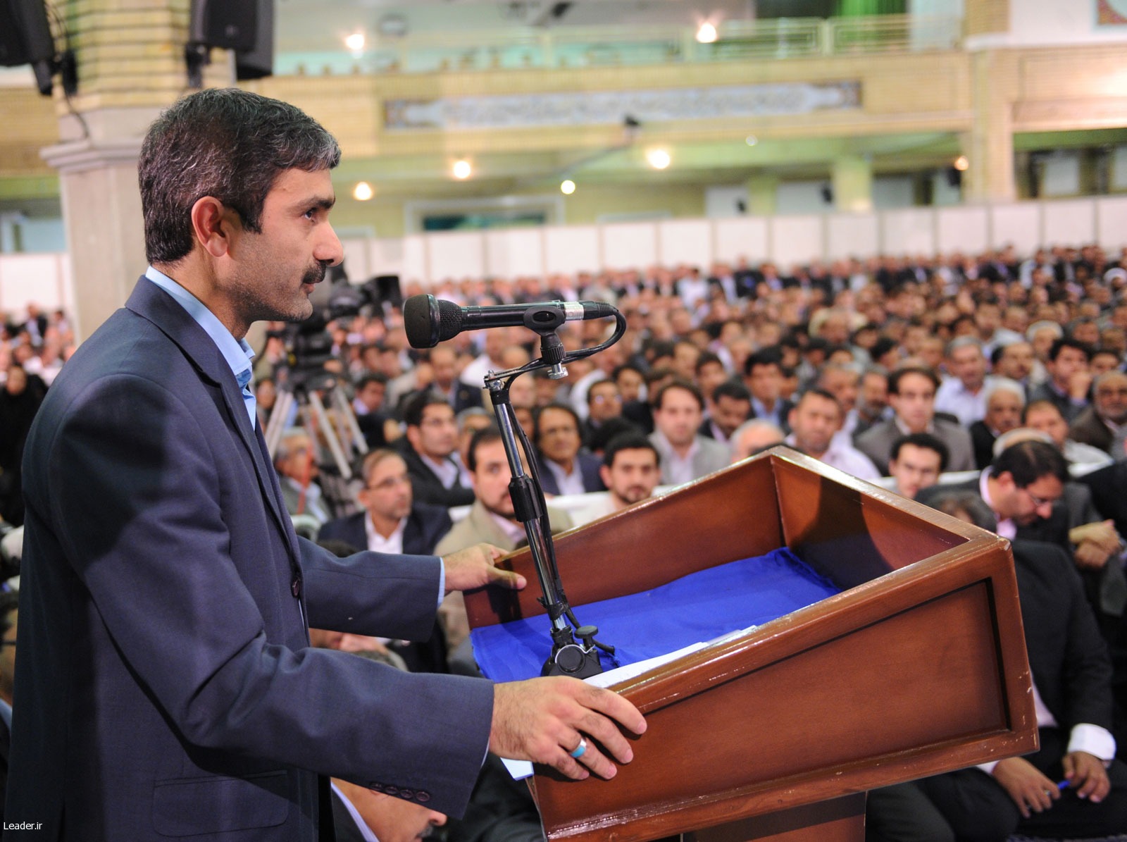 گزارش تصویری دریزدفردا "دیدار کارآفرینان با مقام معظم رهبریرمضان 1389