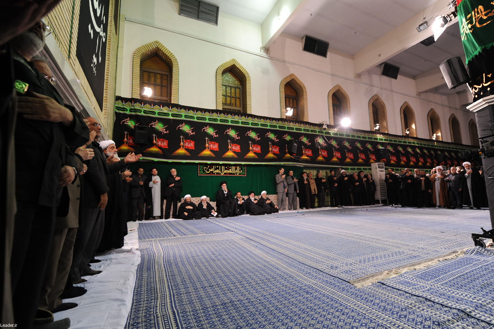 دومین شب از مراسم عزاداری اباعبدالله الحسین(ع) در حسینیه امام خمینی (ره) با حضور آیت الله خامنه ای رهبر معظم انقلاب اسلامی+گزارش تصویری دومین شب از مراسم عزاداری اباعبدالله الحسین(ع) در حسینیه امام خمینی (ره) با حضور آیت الله خامنه ای رهبر معظم انقلاب اسلامی+گزارش تصویری