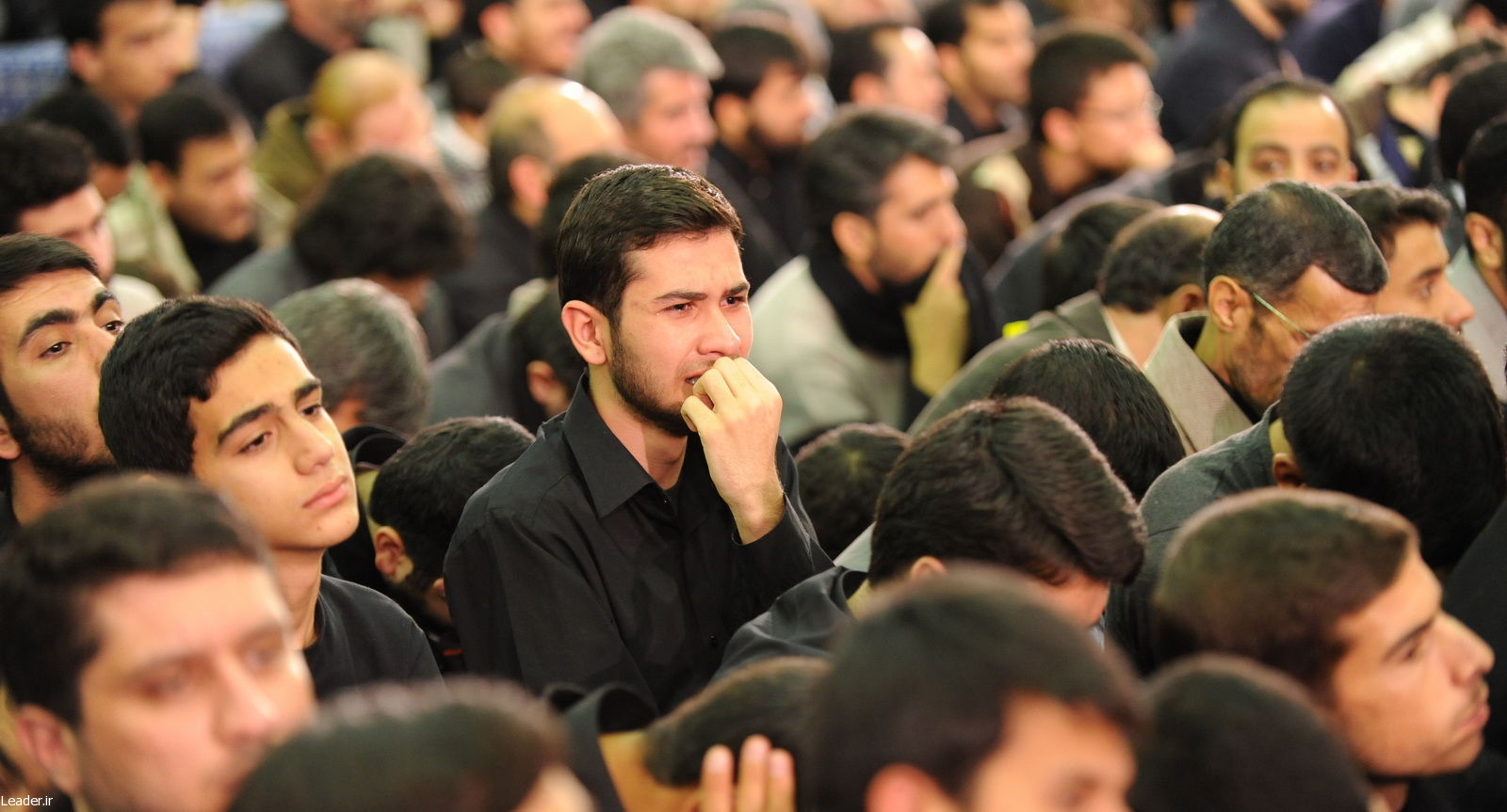 دومین شب از مراسم عزاداری اباعبدالله الحسین(ع) در حسینیه امام خمینی (ره) با حضور آیت الله خامنه ای رهبر معظم انقلاب اسلامی+گزارش تصویری دومین شب از مراسم عزاداری اباعبدالله الحسین(ع) در حسینیه امام خمینی (ره) با حضور آیت الله خامنه ای رهبر معظم انقلاب اسلامی+گزارش تصویری