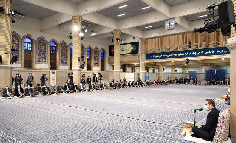 İslam İnkılabı Rehberi Ayetullah Hamanei'nin Kuran'la ünsiyet  oturumunda beyanatı