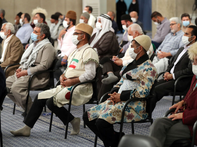 İslam İnklabı Lideri'nin ulusal aşiretlerin şehitleri kongresi yetkililerini kabulündeki beyanatı