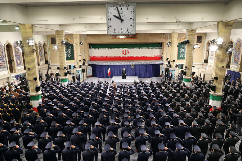 Commander-in-Chief in a meeting with hundreds of commanders and employees of the Air Force and Air Defence of the Military Forces of Iran