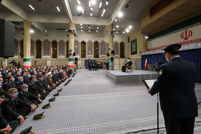 Commander-in-Chief in a meeting with hundreds of commanders and employees of the Air Force and Air Defence of the Military Forces of Iran