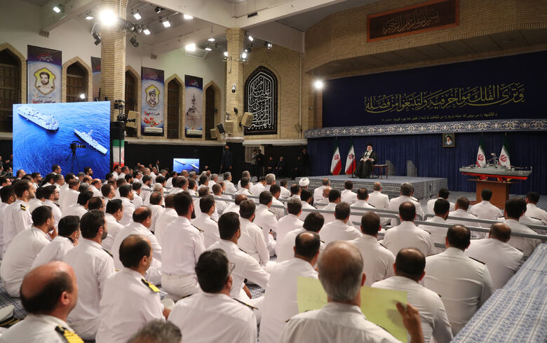 İslam İnkılabı Lideri'nin 86. filo komutanları, çalışanları ve ailelerini kabul etmesi