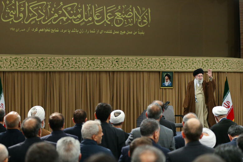 Leader Meets Hundreds of Entrepreneurs, Investors, and Economic Activists
