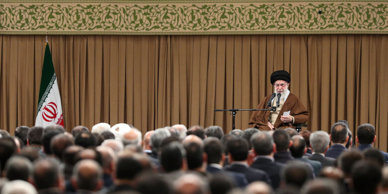 Leader Meets Hundreds of Entrepreneurs, Investors, and Economic Activists