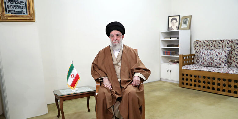 نئے شمسی سال ۱۴۰۴ ہجری کے آغاز پر پیغام