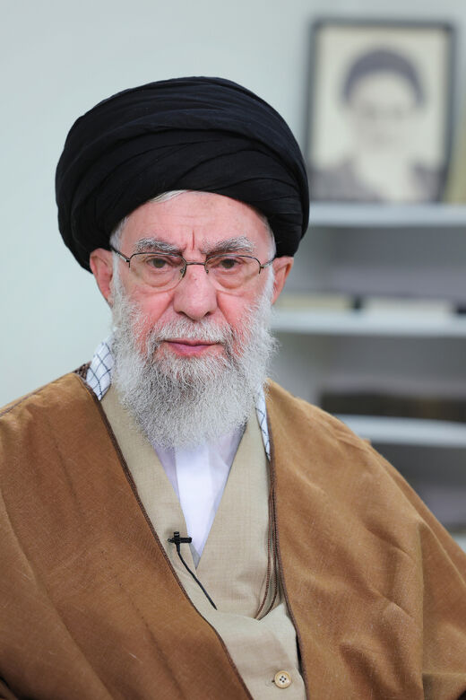 نئے شمسی سال ۱۴۰۴ ہجری کے آغاز پر پیغام