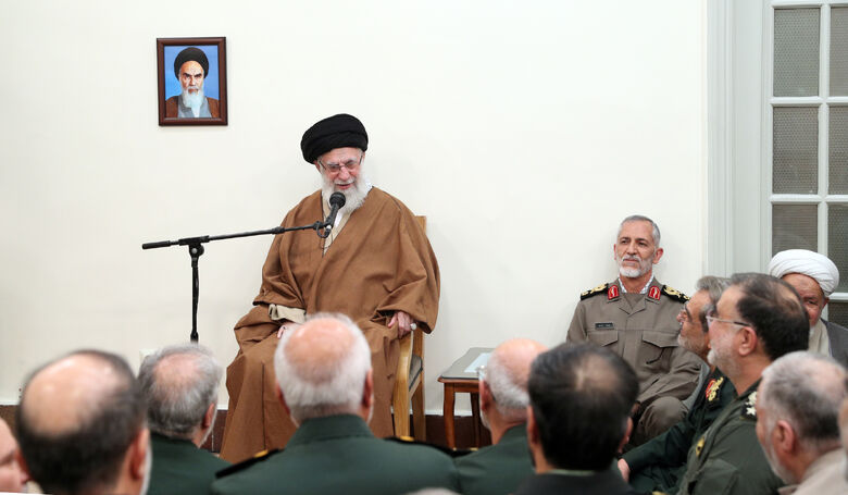 Leader of the Revolution Meets with Senior Armed Forces Commanders