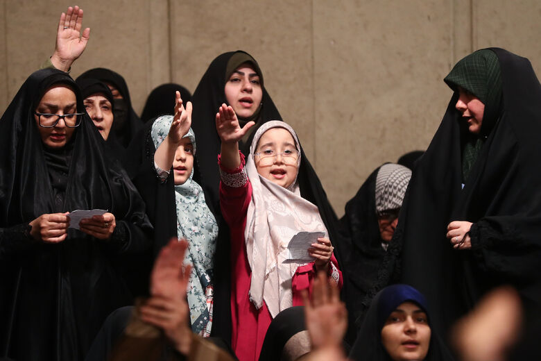 شعرا و ذاکرین و مداحان اہل بیت سے خطاب