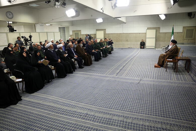 دیدار دست‌اندرکاران کنگره بزرگداشت شهدای استان البرز