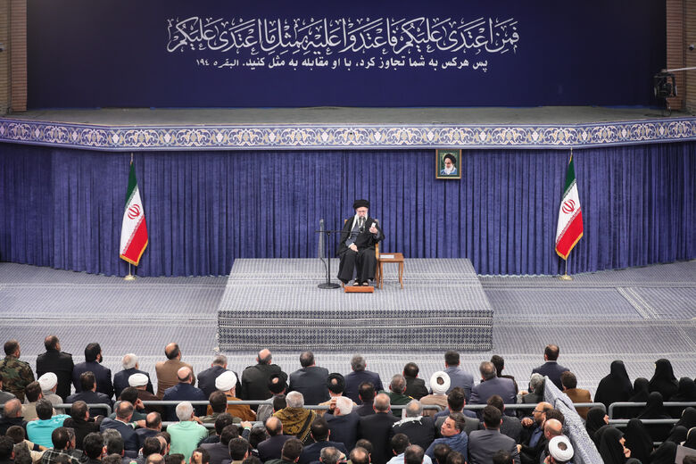 Təbriz və Şərqi Azərbaycan əhalisinin minlərlə nümayəndəsi ilə görüş