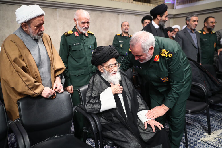 دیدار پرشور هزاران نفر از مردم تبریز و آذربایجان شرقی