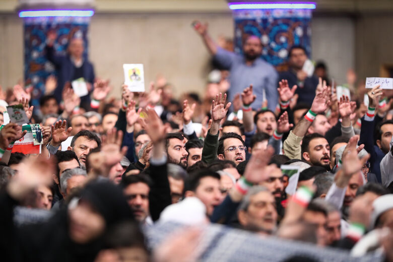 Встреча с многотысячными представителями общественности Тебриза и Восточного Азербайджана