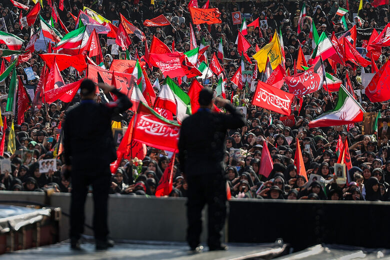 L'hommage majestueux de Téhéran à l'Imam martyr